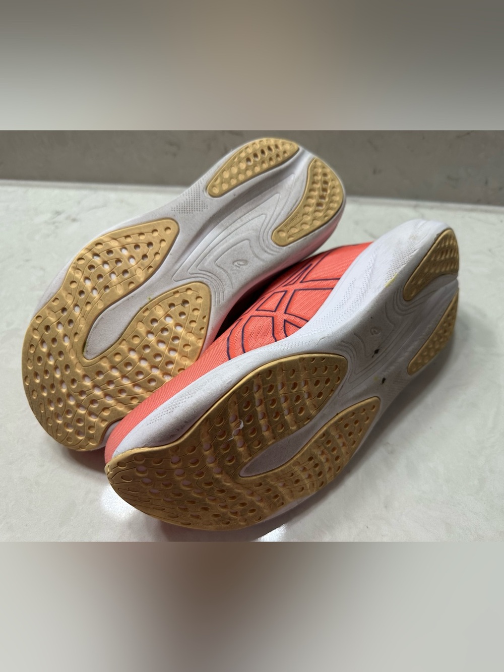 ASICS WOMEN'S GEL-NIMBUS 25, 9.5 - Picture 7 of 10